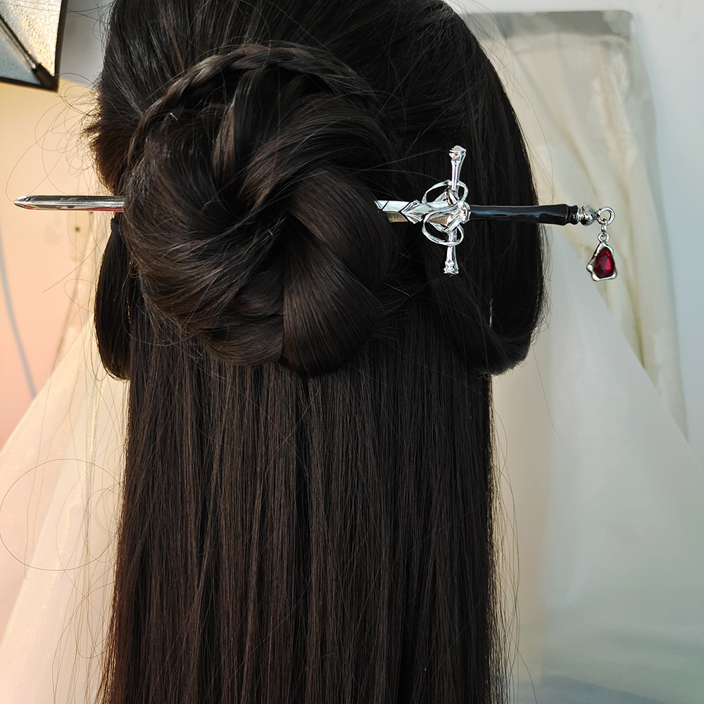 Vintage Jewelry Collection - 中国の剣の形をしたヘアスティックヴィンテージメタルヘアピンチョップスティックエレガントな漢服アクセサリー古代コスプレ装飾ヘアバンジュエリー