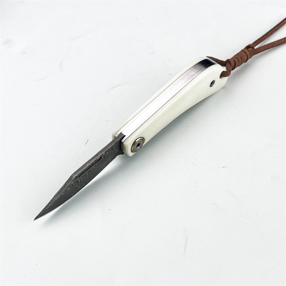 コンパクトなヴィンテージダマスカス折りたたみ式ポケットEDC - Vintage Collectible Pocket Knives のレビューと価格