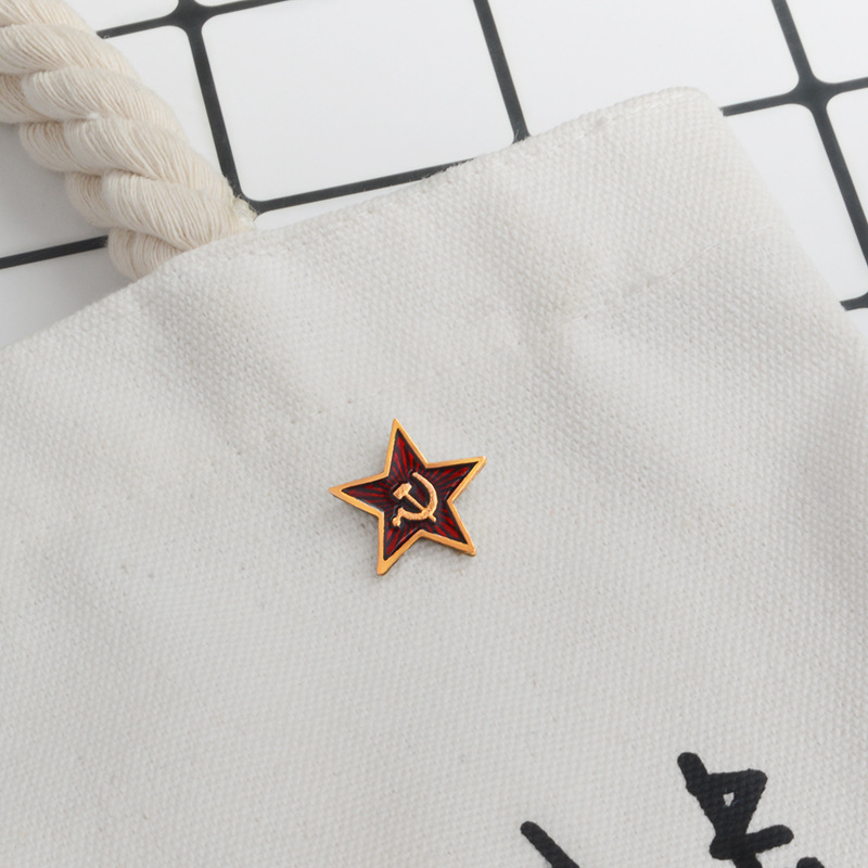 レトロなメタルバッジブローチ,ラペルピン,ヴィンテージのシン - Vintage Collectible Classics のレビューと価格