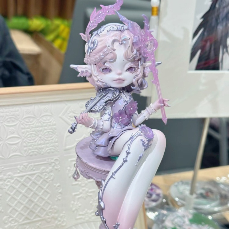 ドミネータースビアのアクションフィギュア,黒と白の女王の人形 - Vintage Collectible Figures のレビューと価格